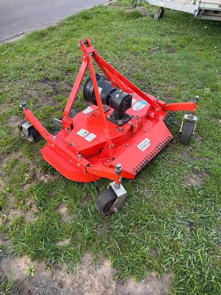 ***weinig gebruikte profecionele cirkelmaaier 120cm breed***, Articles professionnels, Agriculture | Pommes de terre, Légumes, Fruits & Viande