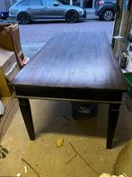 Eettafel, Enlèvement