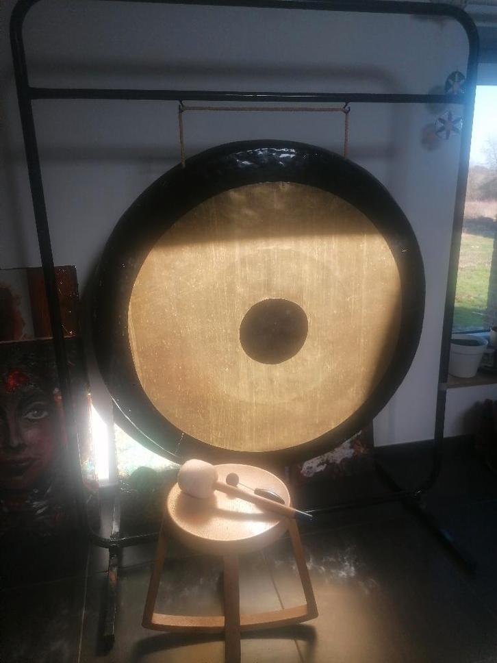 à cède cer magnifique  et très grand Gonge, Musique & Instruments, Percussions, Utilisé, Autres types, Enlèvement