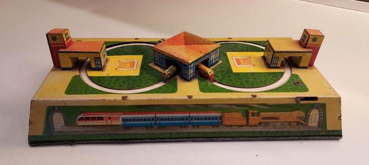 uitverkoop oud speelgoed trein circuit, nu 15 euro, Antiek en Kunst, Antiek | Speelgoed, Verzenden