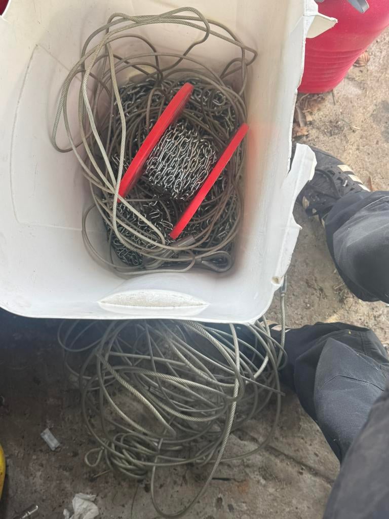 Meerdere meters ketting en staaldraad, Ophalen of Verzenden, Zo goed als nieuw