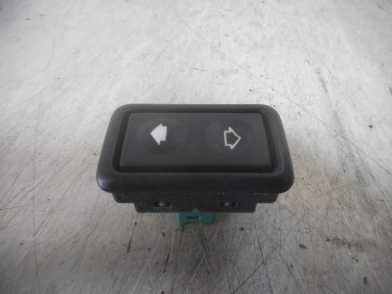 RAAMSCHAKELAAR MIDDEN VOOR BMW 3 serie (E36 / 4) (8365300), Gebruikt, BMW