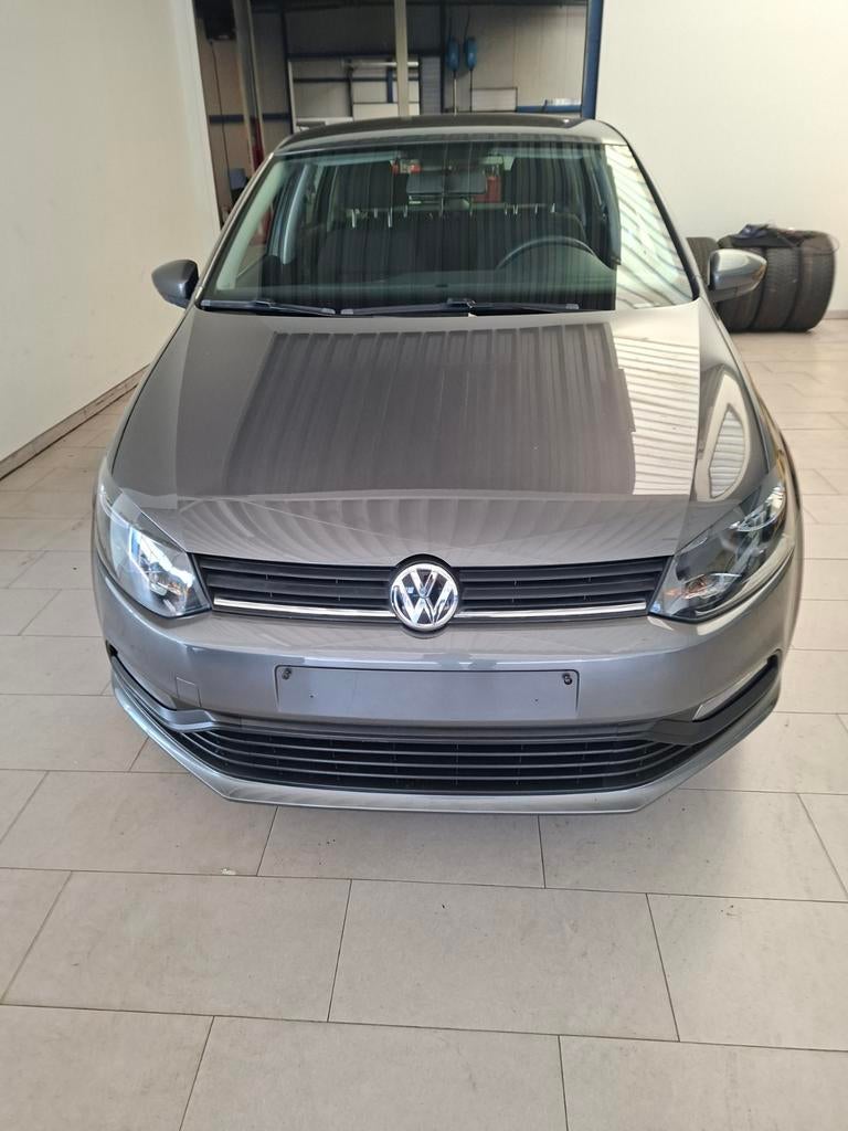 VW.POLO 1000cc benz. Bj.2014 slechts 78800km super mooi, Auto's, Voorwielaandrijving, Stof, Euro 6, Bedrijf