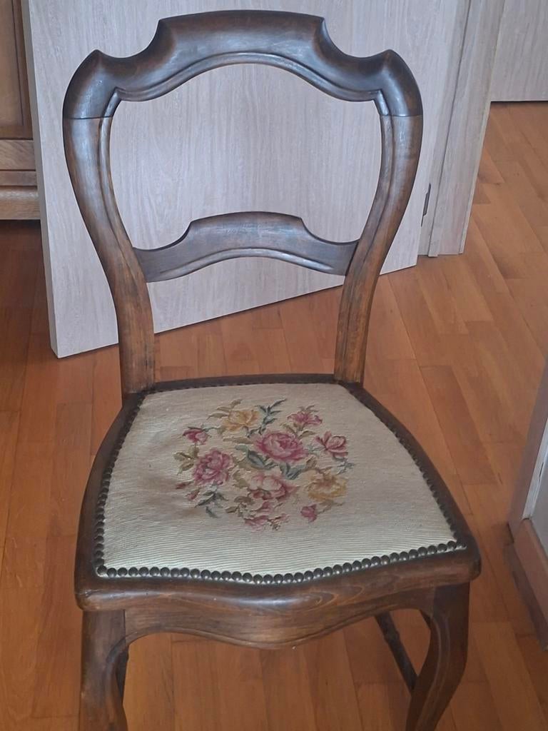 Stoelen 2 aanwezig, Ophalen