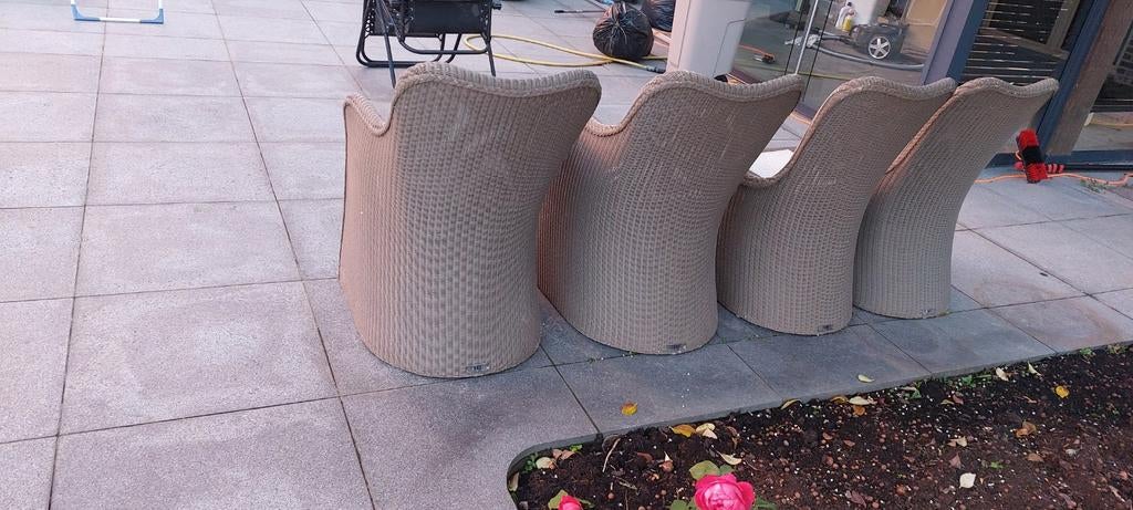 6 tuinstoelen. 4 zonder armleuning 2 met., Ophalen, Rotan