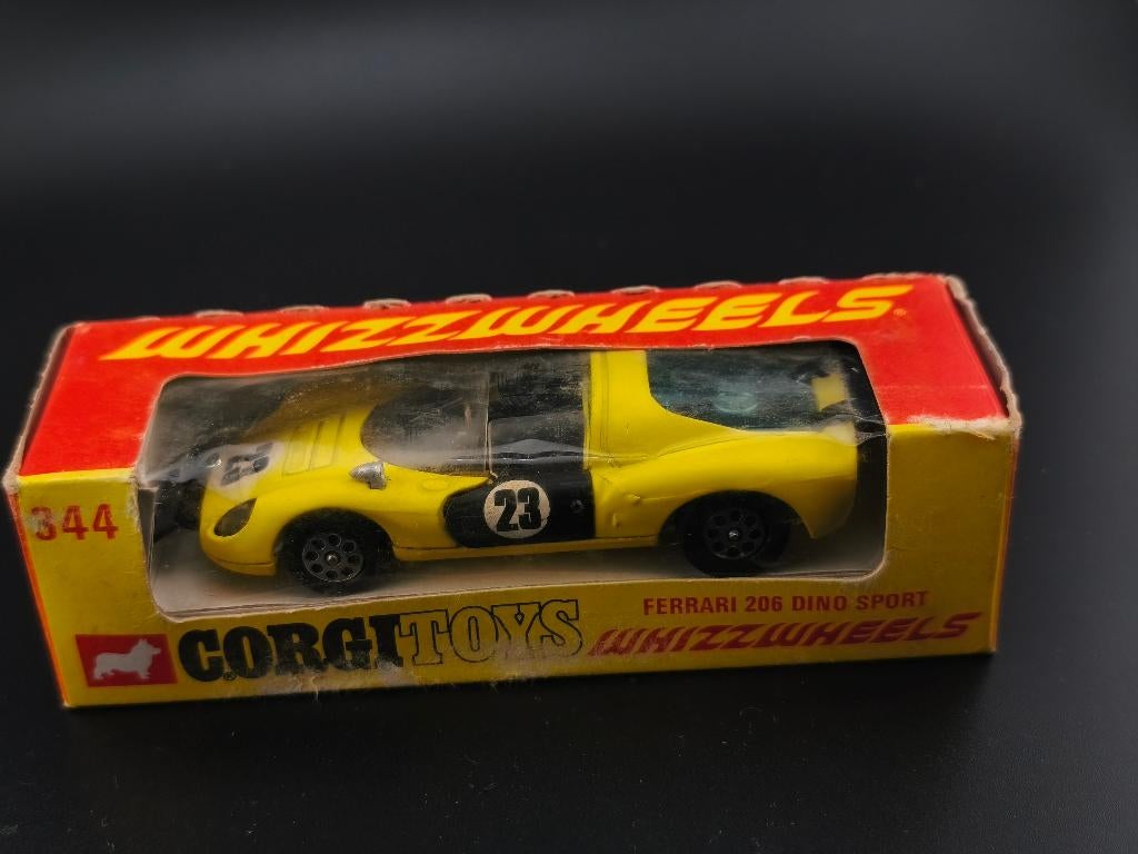 CORGI TOYS UK FERRARI DINO WHIZZWEELS REF 344, Hobby en Vrije tijd, Modelauto's | 1:43, Zo goed als nieuw, Auto, Corgi, Ophalen of Verzenden