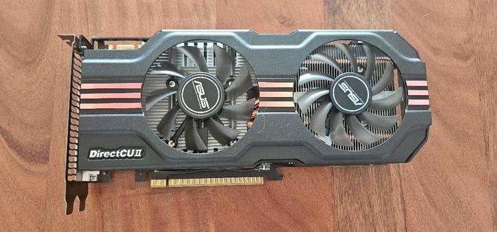 ASUS GeForce GTX 560 Ti DirectCU II, Informatique & Logiciels, Cartes vidéo, Comme neuf, Nvidia, PCI, GDDR5, HDMI, DVI, Enlèvement ou Envoi