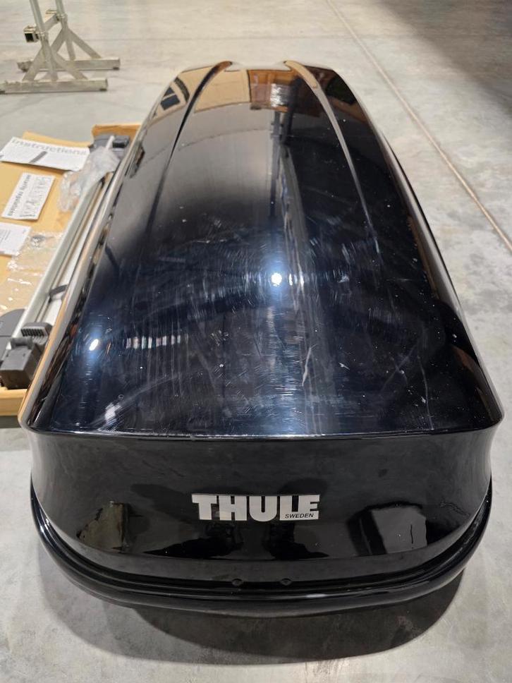 Thule Pacific 780 dakbox/dakdrager en grote dakkoffer Kamei, Auto diversen, Dakdragers, Zo goed als nieuw, Ophalen