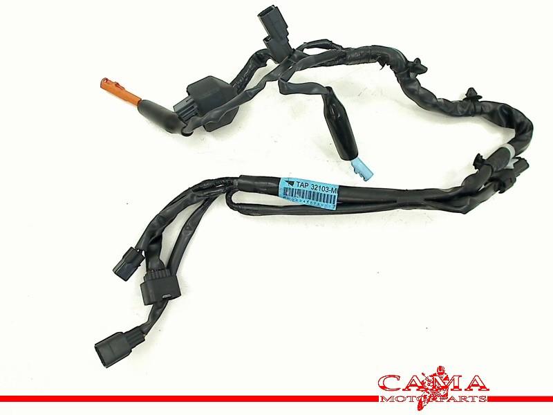 FAISCEAU DE CÂBLAGE AVANT Honda CBR 500 R 2021 (CBR500R), Dhr. S. di Majo, Utilisé, Info@cama-motorparts.nl, P.J. Troelstraweg 8 8
3144 CX  MAASSLUIS, NL