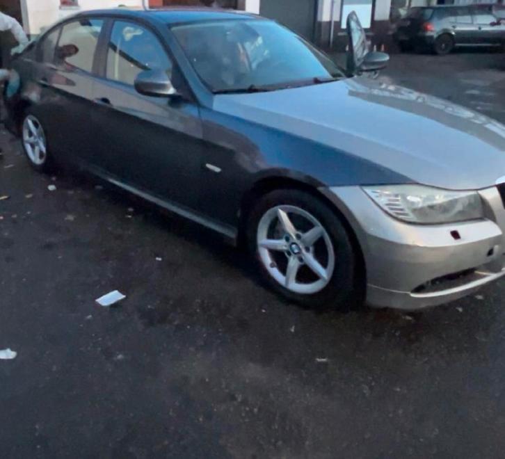 BMW 320D, Auto's, BMW, Particulier, 3 Reeks, Airbags, Airconditioning, Alarm, Bluetooth, Boordcomputer, Centrale vergrendeling