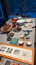 Tafel vol huishoudspullen, Ophalen, Gebruikt