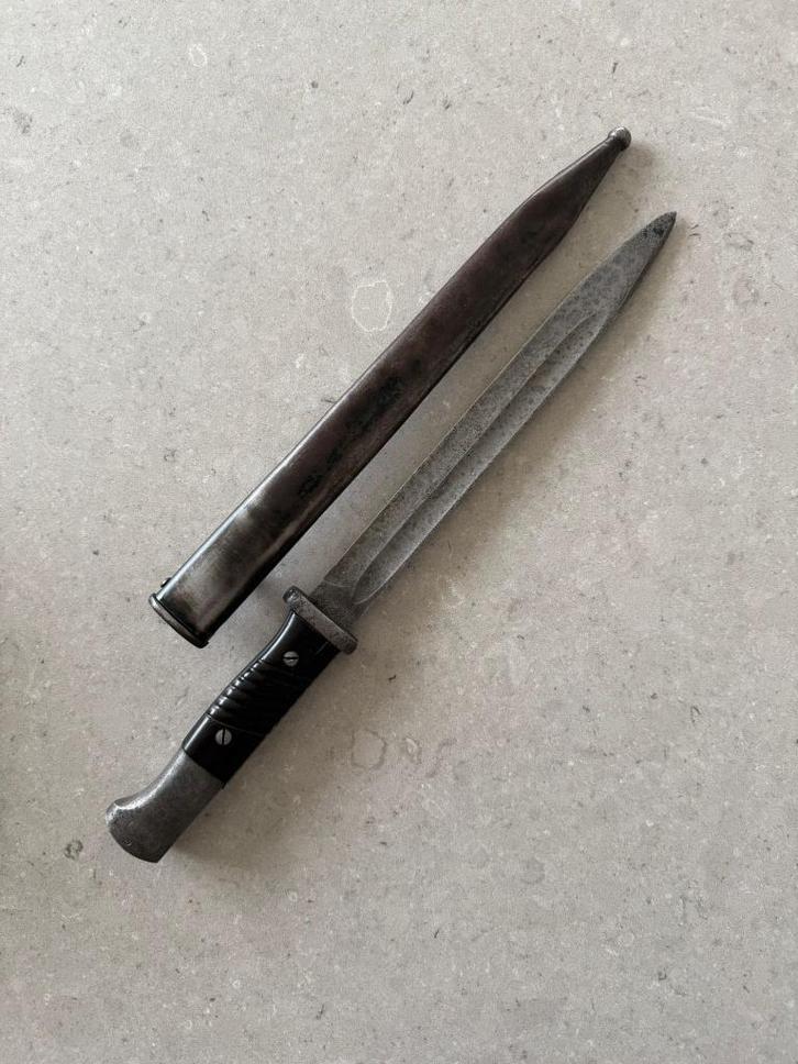 Originele Duitse K98 bajonet WOII met metalen schede, Collections, Objets militaires | Seconde Guerre mondiale, Armée de terre