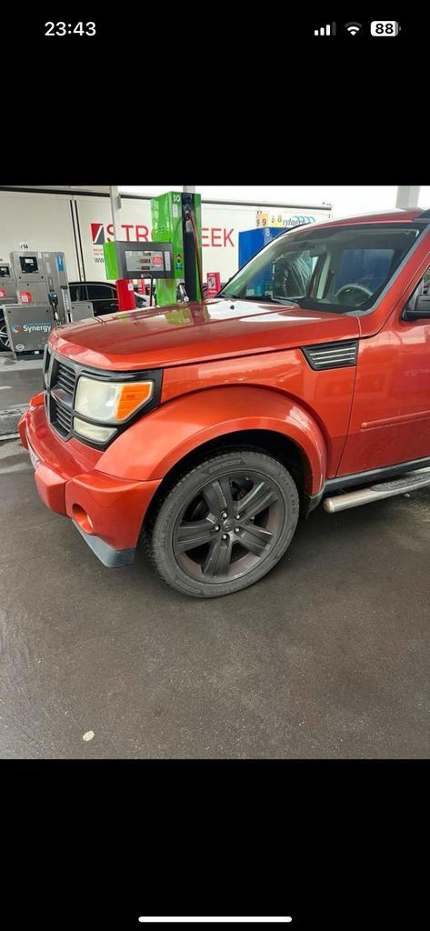 Cargo léger Dodge Nitro GPL + essence, Autos, Dodge, Particulier, Nitro, Attache-remorque, LPG, SUV ou Tout-terrain, Boîte manuelle