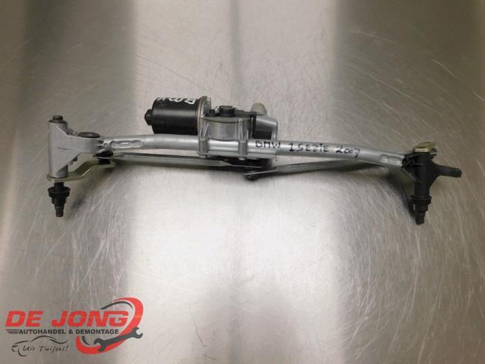 Moteur + mécanique essuie-glace d'un BMW 1-Serie, Autos : Pièces & Accessoires, Vitres & Accessoires, BMW, Utilisé, 3 mois de garantie