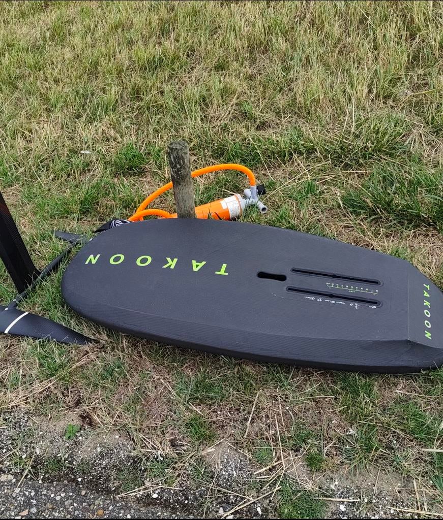Takoon 60 liter wing foil board, Sports nautiques & Bateaux, Aile de surf, Enlèvement
