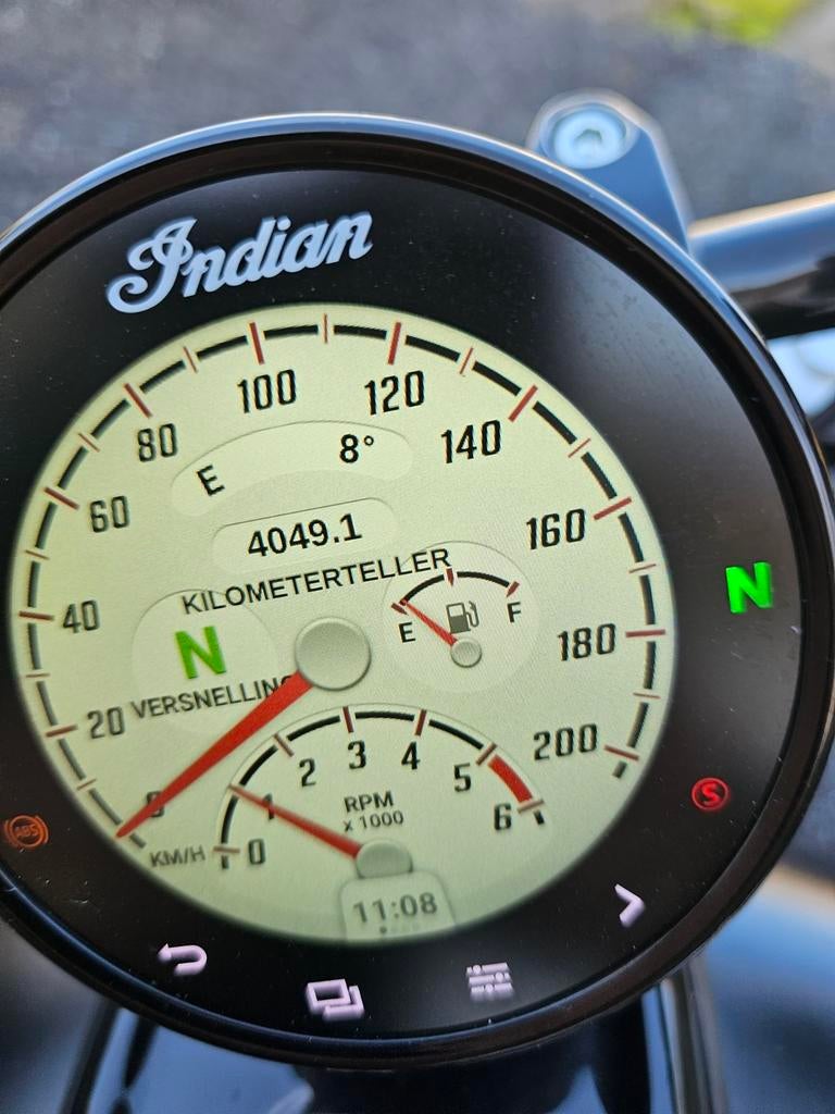 Indian chief dark horse, Particulier