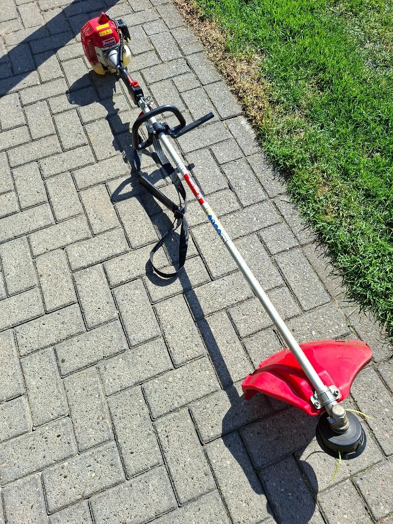 BOSMAAIER -MARUYAMA MX27, Jardin & Terrasse, Taille-haies, Enlèvement, Utilisé, Essence, Maruyama