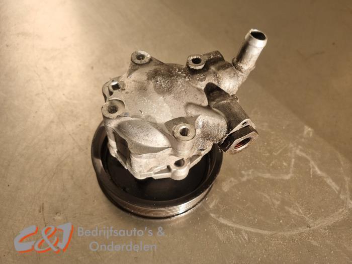 Pompe direction assistée d'un Renault Master, Autos : Pièces & Accessoires, Commande, Renault, Utilisé, 3 mois de garantie, Enlèvement ou Envoi