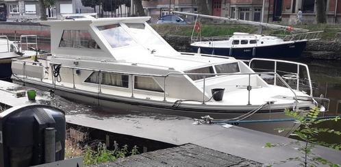 Plezierboot te koop, Watersport en Boten, Motorboten en Motorjachten, Gebruikt, Polyester, 6 tot 9 meter, Diesel, Binnenboordmotor