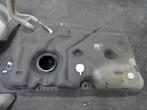 BRANDSTOFTANK Dacia Duster (HS) (01-2009/01-2018), Gebruikt, Dacia