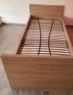 Lit enfant motif chêne + table nuit, matelas, 3 housses, Kinderen en Baby's, Kinderkamer | Bedden, Ophalen, 85 tot 100 cm, Gebruikt