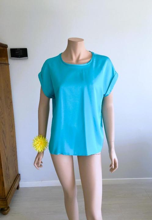 Vila - Luchtige top – maat 38 - als nieuw!, Kleding | Dames, Blouses en Tunieken, Zo goed als nieuw, Maat 38/40 (M), Blauw, Verzenden