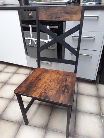 STOELEN beschikbaar voor biedingen