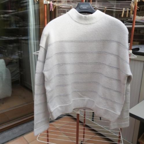 Pulleke off-white zilver streepjes Marc Aurel mt 34 (38-40), Kleding | Dames, Truien en Vesten, Zo goed als nieuw, Maat 38/40 (M)