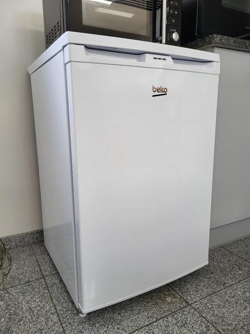 Diepvriezer Beko FSE1074N, Elektronische apparatuur, Vriezers en Diepvrieskisten, Gebruikt, Vrijstaand, Vrieskast, Minder dan 85 cm