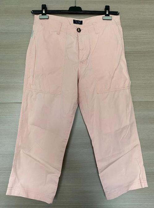 Lichtroze driekwartsbroek Armani Jeans maat 42, Kleding | Dames, Broeken en Pantalons, Zo goed als nieuw, Maat 42/44 (L), Roze