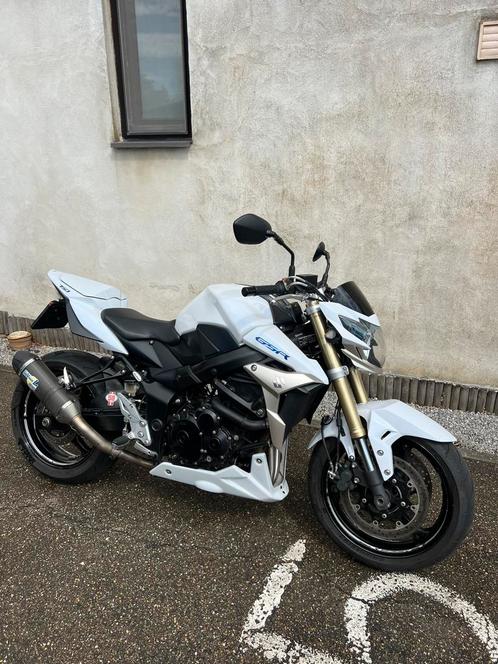 Suzuki GSR750, Motoren, Motoren | Suzuki, Particulier, Naked bike, meer dan 35 kW, 4 cilinders, Ophalen