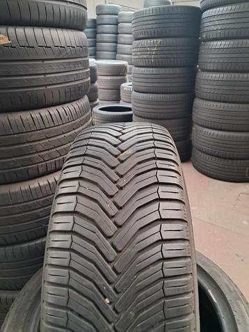 20560r16 205 60 r16 205/60/r16 MICHELIN avec montage  beschikbaar voor biedingen