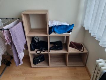 Houten meubel/bibliotheek, Huis en Inrichting, Ophalen, Zo goed als nieuw