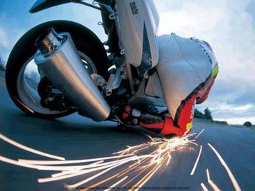 Aankoop motoren, zonder technische keuring @motomobilia beschikbaar voor biedingen