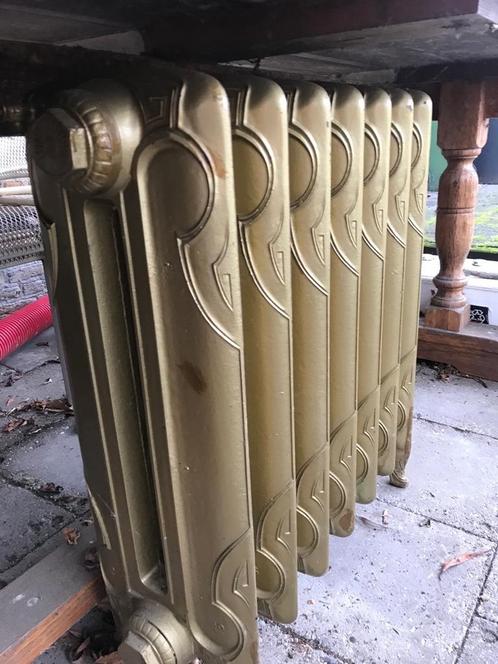 Antieke gietijzeren radiatoren, Doe-het-zelf en Bouw, Verwarming en Radiatoren, Gebruikt, Radiator, 800 watt of meer, 30 tot 80 cm