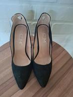 Zwarte daim pumps maat 39, Ophalen, Zo goed als nieuw, Pumps