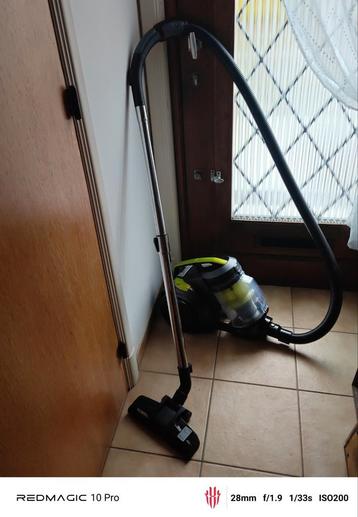 Aspirateur sans sac beschikbaar voor biedingen