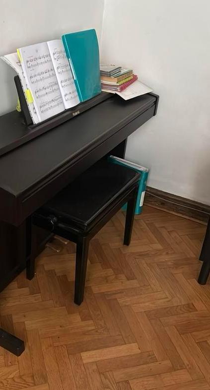 Roland RP 101, Muziek en Instrumenten, Piano's, Gebruikt, Piano, Zwart, Digitaal, Ophalen
