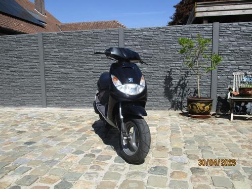 Peugeot Vivacity, Fietsen en Brommers, Scooters | Peugeot, Zo goed als nieuw, Vivacity, Klasse A (25 km/u), Benzine, Ophalen