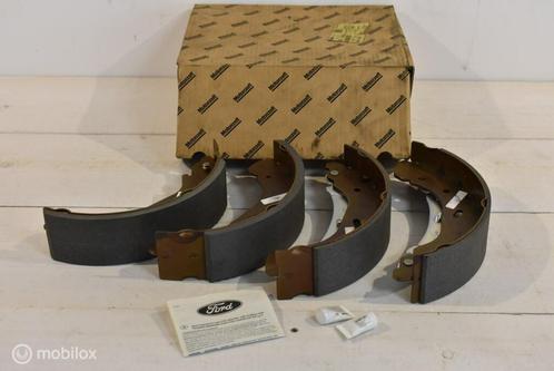 NIEUW: Orig. set remschoenen Ford Transit 280mm ('00-'06), Auto-onderdelen, Remmen en Aandrijving, Ford, Nieuw, Ophalen of Verzenden