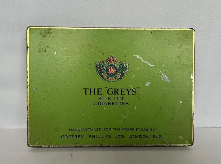 oude blikken sigaretten doos - The Greys silk cut cigarettes, Verzamelen, Blikken, Ophalen of Verzenden