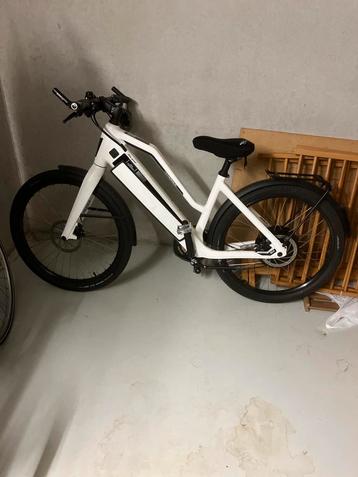 Stromer ST2 Speedpedelec Blanc pour femmes (pour pièces), Vélos & Vélomoteurs, Enlèvement, Utilisé, 30 à 50 km par batterie, Stromer