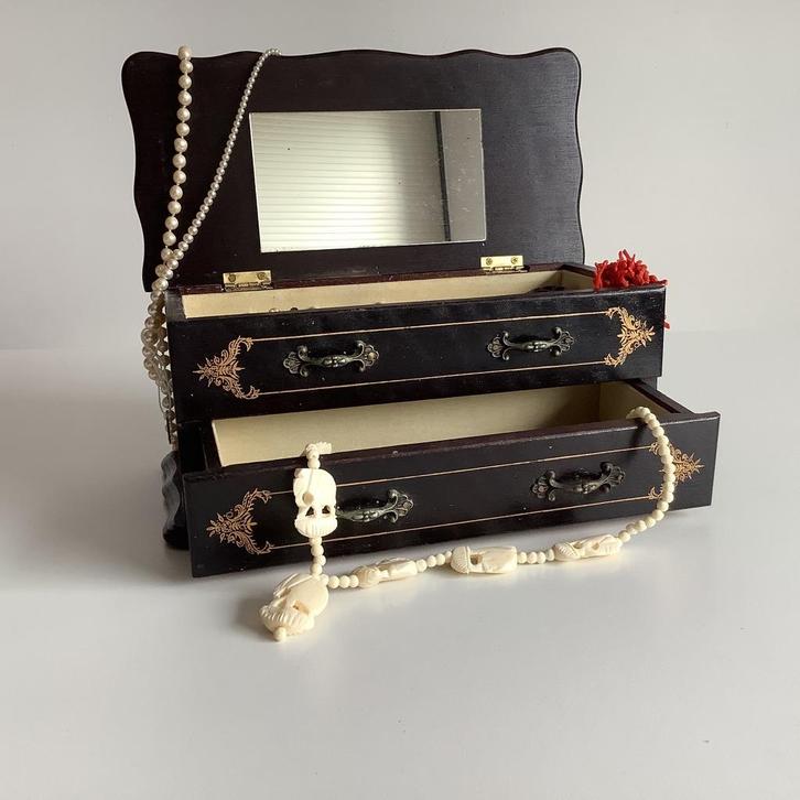 Schattig vintage juwelenkistje, Antiek en Kunst, Curiosa en Brocante, Ophalen of Verzenden