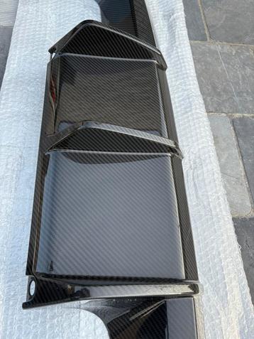BMW M3 M4 (G80 G82) Carbon diffusor OEM beschikbaar voor biedingen