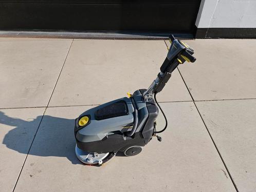 Karcher Professional BD 40/12C schrob zuigmachine, Doe-het-zelf en Bouw, Reinigingsmachines, Zo goed als nieuw, Ophalen