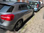 Gla 180. Alle terreinen, Auto's, Mercedes-Benz, Euro 6, 4 cilinders, Leder en Stof, USB