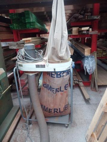 Stofafzuiging Holzkraft  beschikbaar voor biedingen