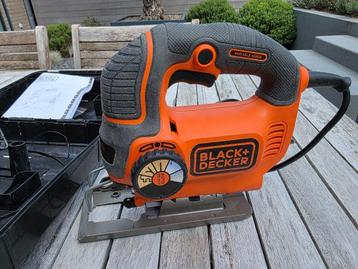 BLACK+DECKER KS801SEK-QS decoupeerzaag beschikbaar voor biedingen