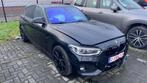 BMW-pakket M 118d 2016 2L beschadigd, Auto's, BMW, Alcantara, Zwart, 5 deurs, Particulier