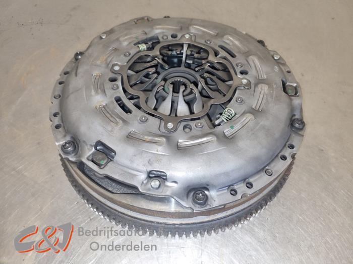 Koppelingsset (compleet) van een Nissan NV400, Auto-onderdelen, Transmissie en Toebehoren, Nissan, Gebruikt, 3 maanden garantie